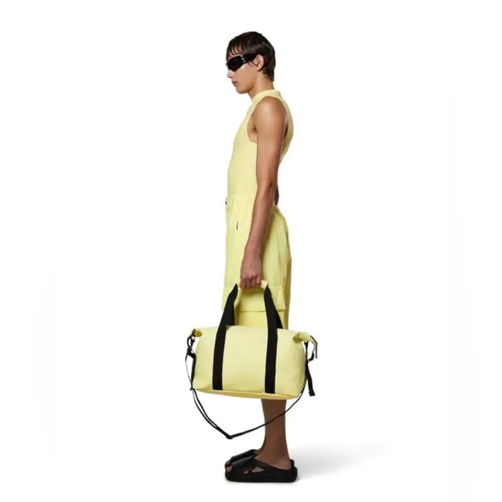 RAINS WEEKEND BAG small 🔥NWT🔥 straw - Picture 2 of 10